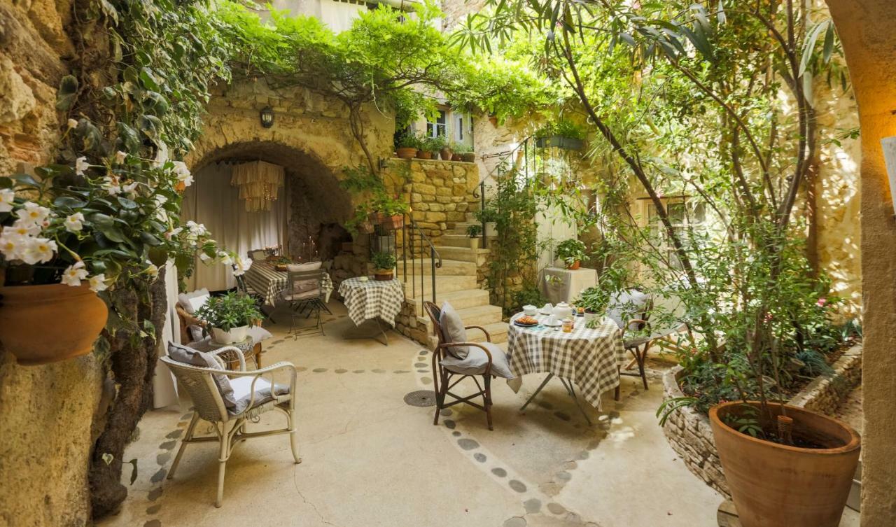 La Cordiere Hotel Lourmarin Ngoại thất bức ảnh